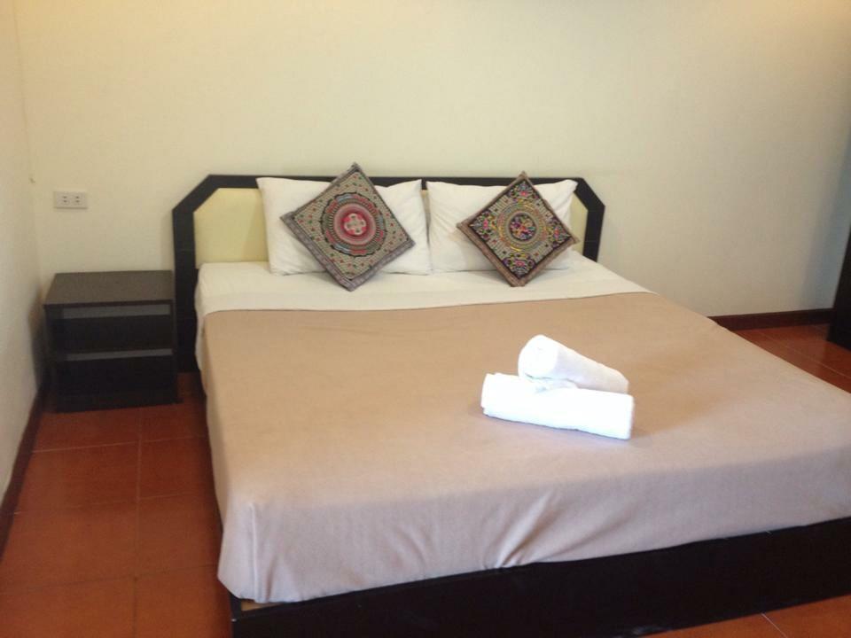 Huaymuang Apartment Ubon Ratchathani Eksteriør billede