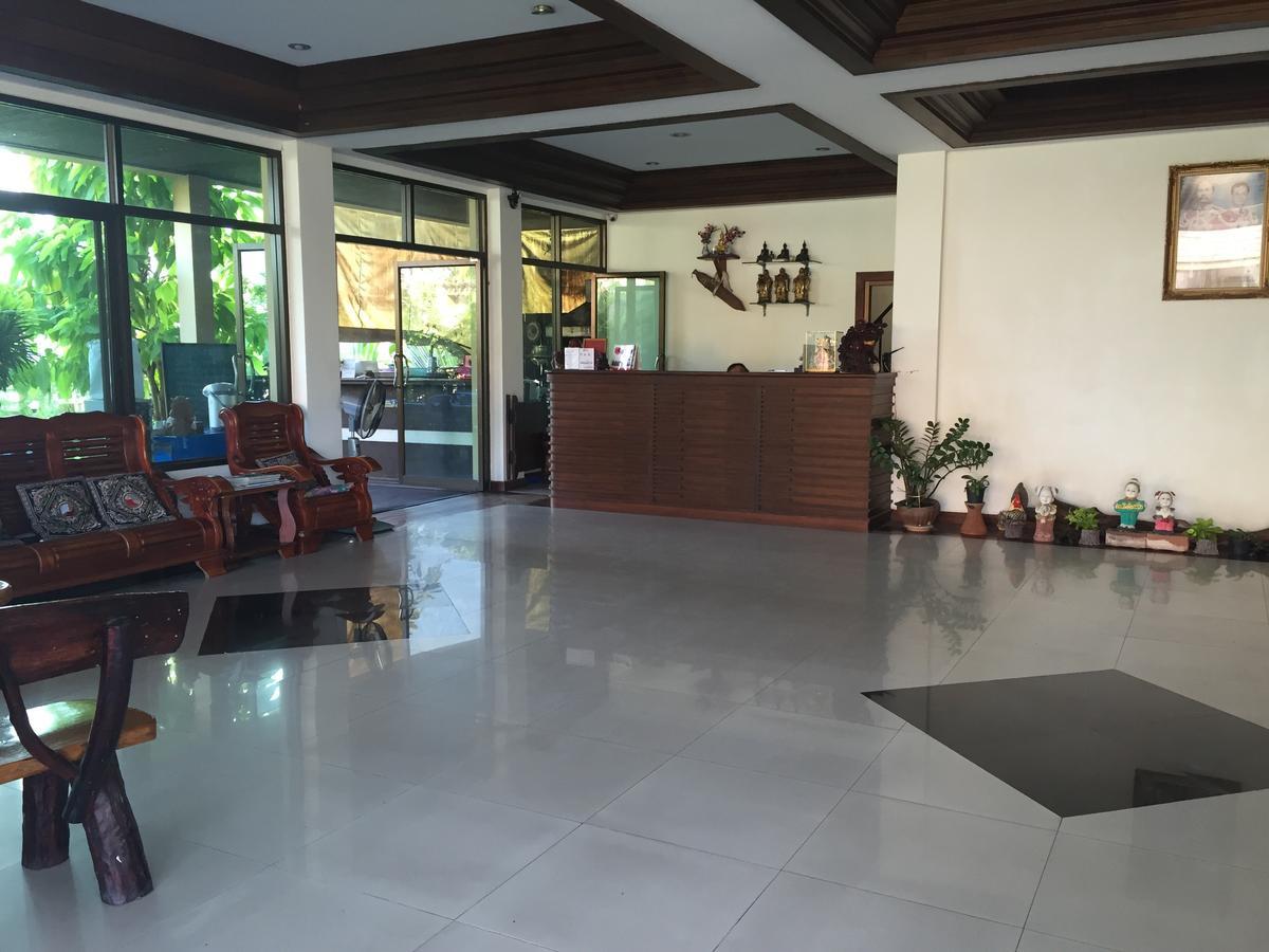 Huaymuang Apartment Ubon Ratchathani Eksteriør billede