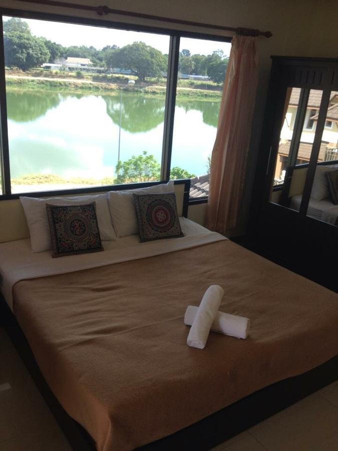 Huaymuang Apartment Ubon Ratchathani Eksteriør billede