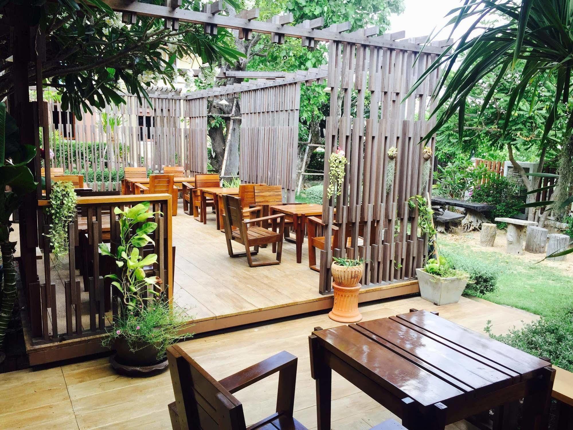 Huaymuang Apartment Ubon Ratchathani Eksteriør billede