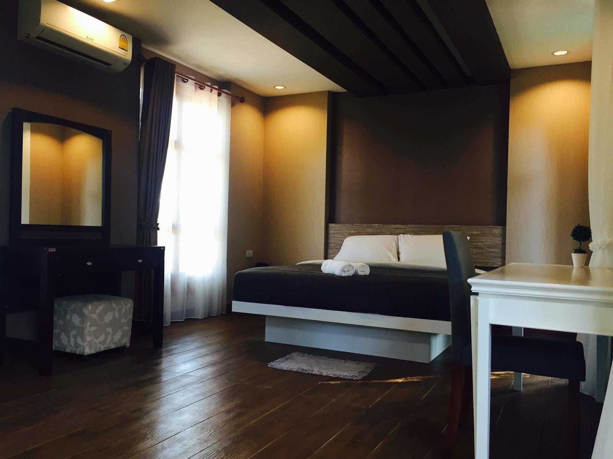 Huaymuang Apartment Ubon Ratchathani Eksteriør billede